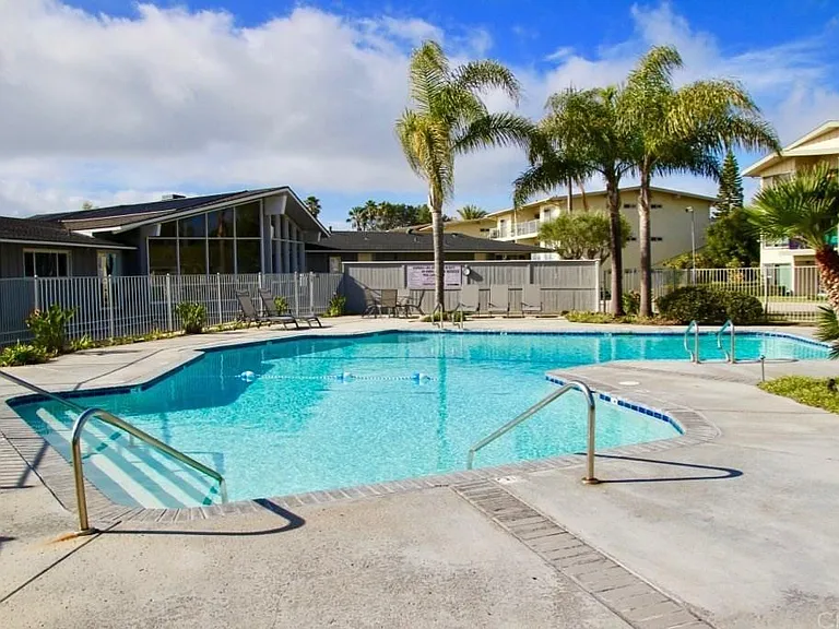 E Solana Cir — Photo 17
