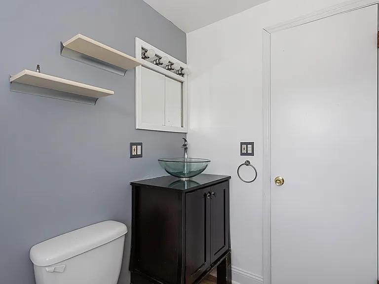 102 Island Ave — Photo 25