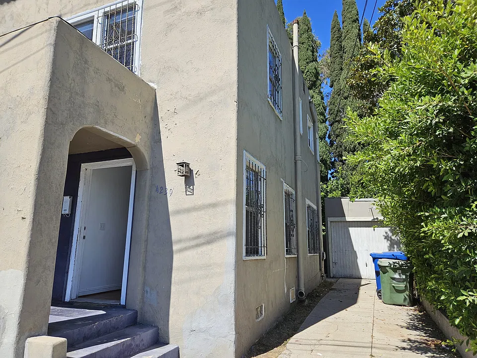 4239 W 25th St