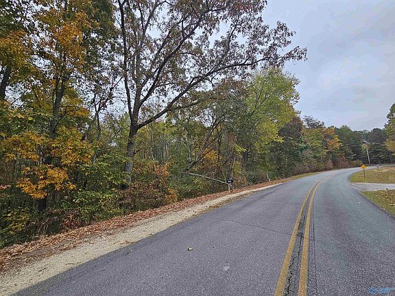 4th image of 2 County Road 60