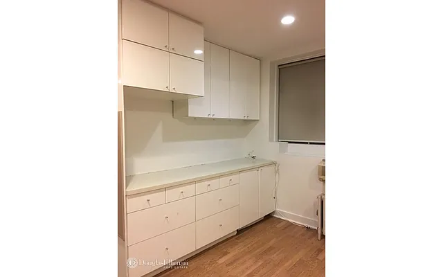 Rented by Douglas Elliman | media 41