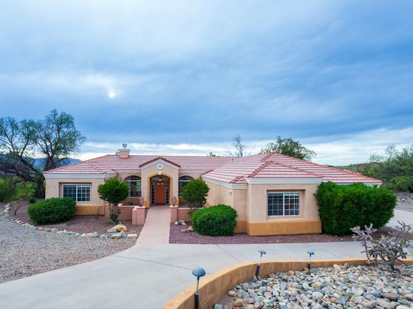 414 Bury Ct, Rio Rico, AZ 85648