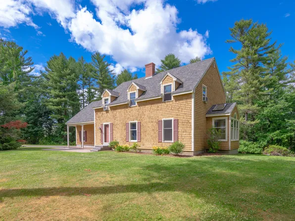 8 Foxtail Drive, York, ME 03909