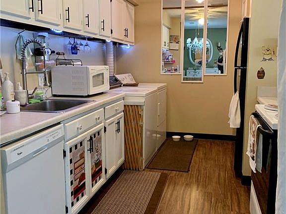 3rd image of 288 Canterbury Ln #D-23