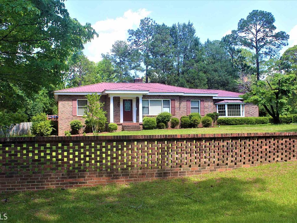 1st image of 1203 Greenway Dr #102