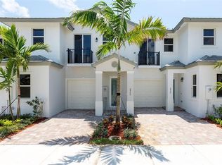 6963 Pines Cir #28, Pompano Beach, FL 33073