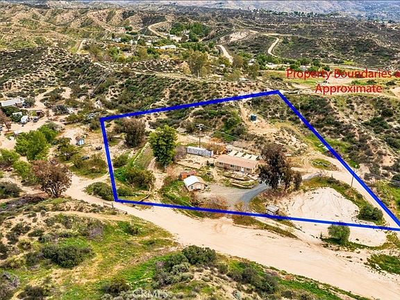 3rd image of 44000 Sandstone Rd