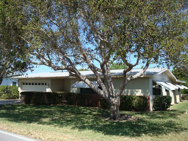 1st image of 540 Cassia Blvd