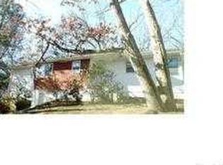 35 N Forest Cir, West Haven, CT 06516