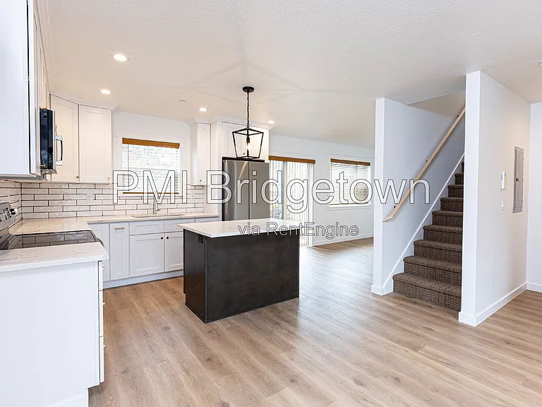 6308 SE Duke St — Photo 6