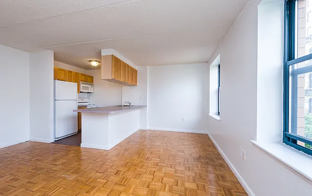 Rented by RMR Apartments LLC | media 17