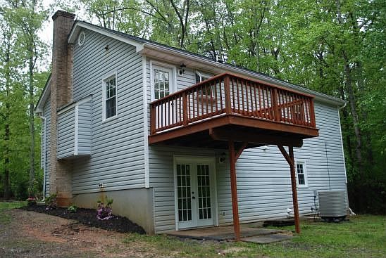 3rd image of 7604 Mount Holly Ln