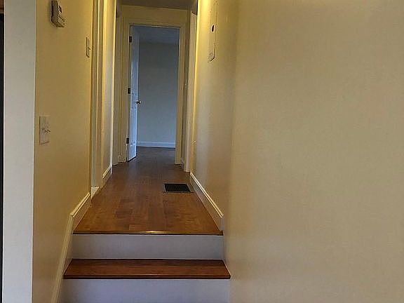 5th image of 1 Franklin Ave #1