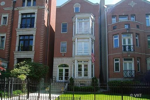 1st image of 853 W Wrightwood Ave #3