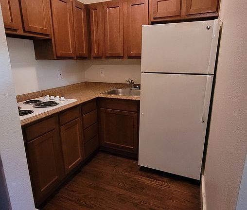 3rd image of 1215 N 18th St APT 105