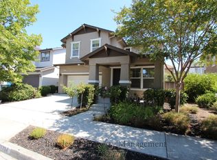 1734 Calle Ranchero Dr, Petaluma, CA