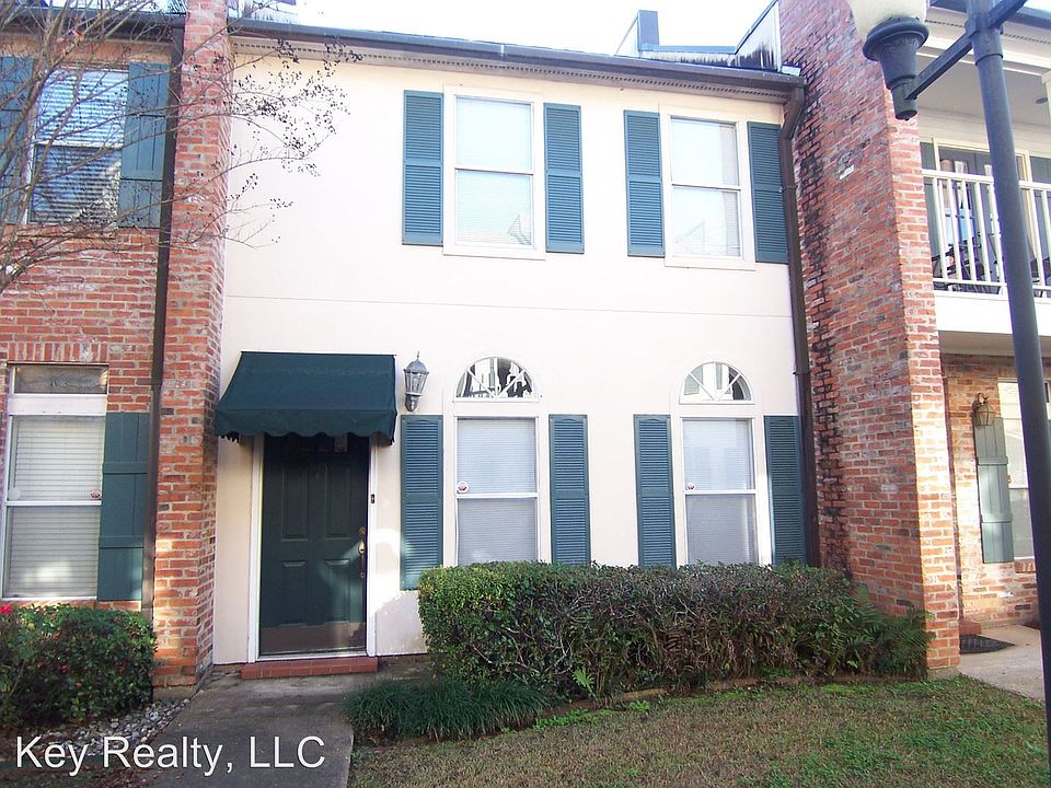 1st image of 943 Bayou Trace Dr