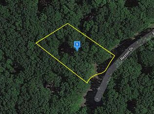 134 Reston Dr, East Stroudsburg, PA 18301