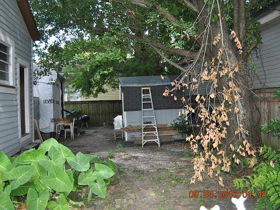 5th image of 3250-54 Laurel St