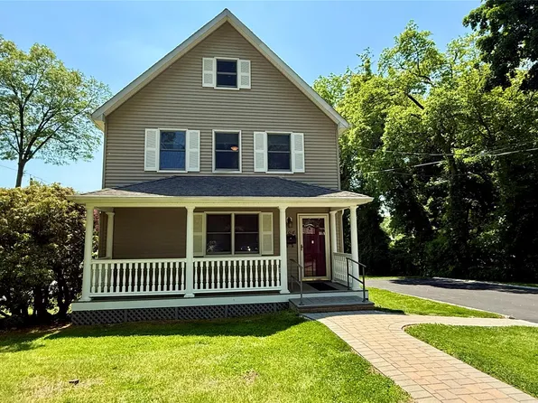 106 Cedar Avenue, Pearl River, NY 10965