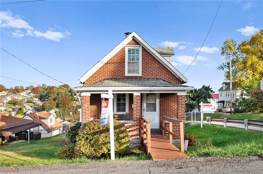 4317 Home St photo 1
