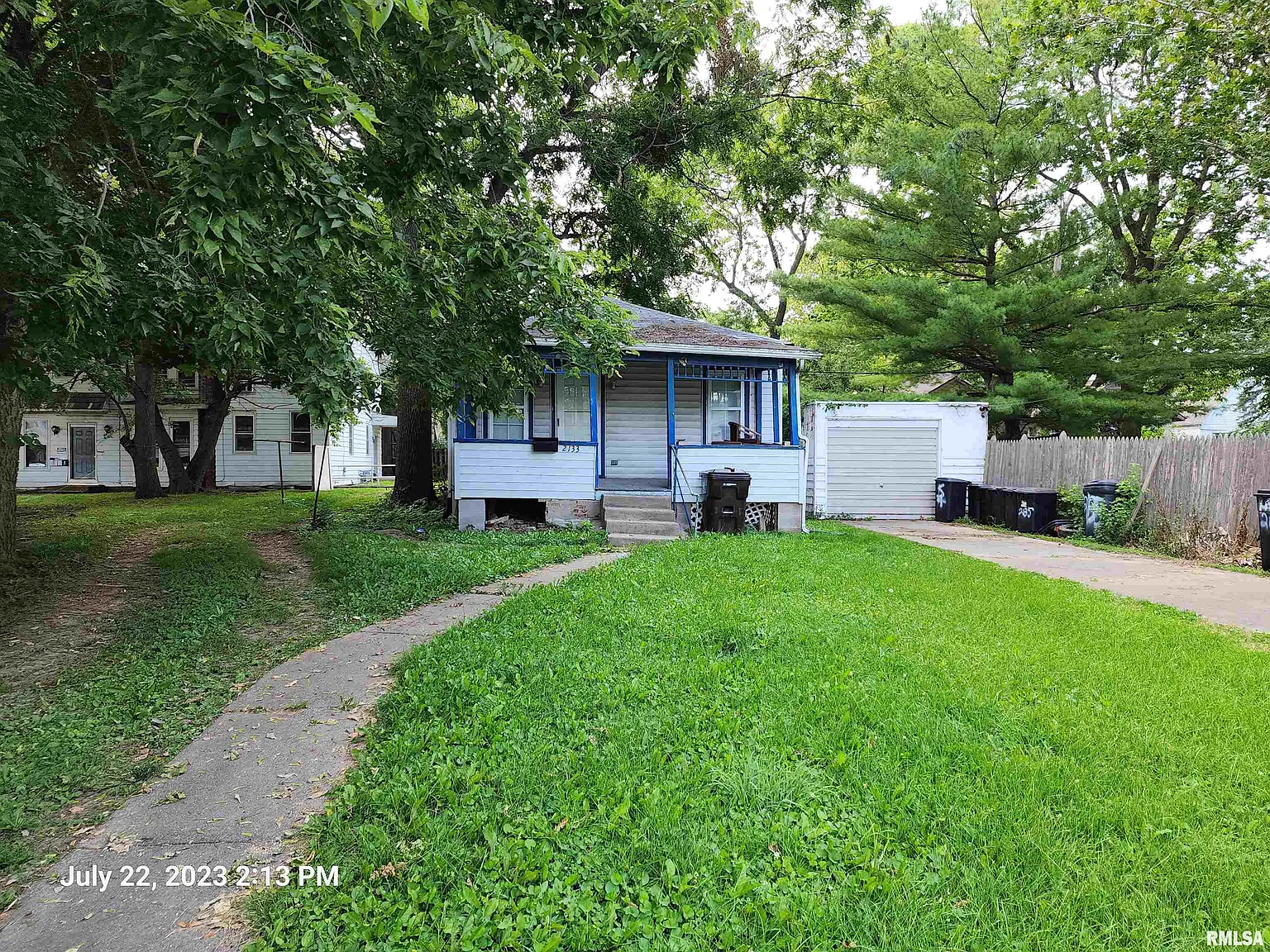 2131 N Prospect Rd photo 1