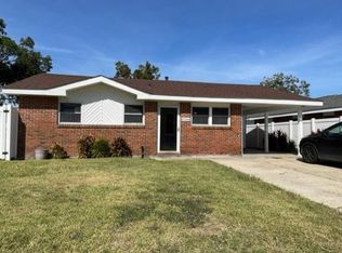 5244 Warwick Dr, Marrero, LA 70072