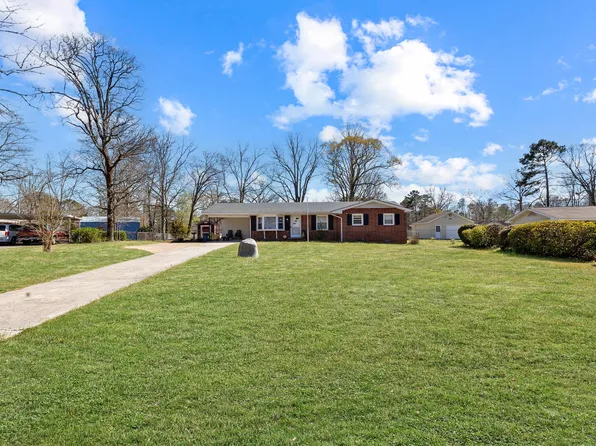 118 E Merlin Dr, Knightdale, NC 27545