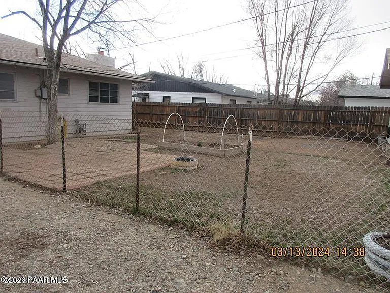 1205 Stetson Rd — Photo 9