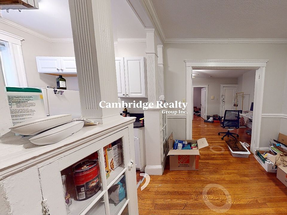 2nd image of 17 Gray St #5L