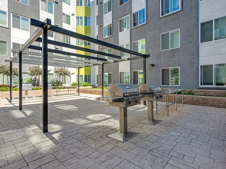 First Point Apartments — Photo 32