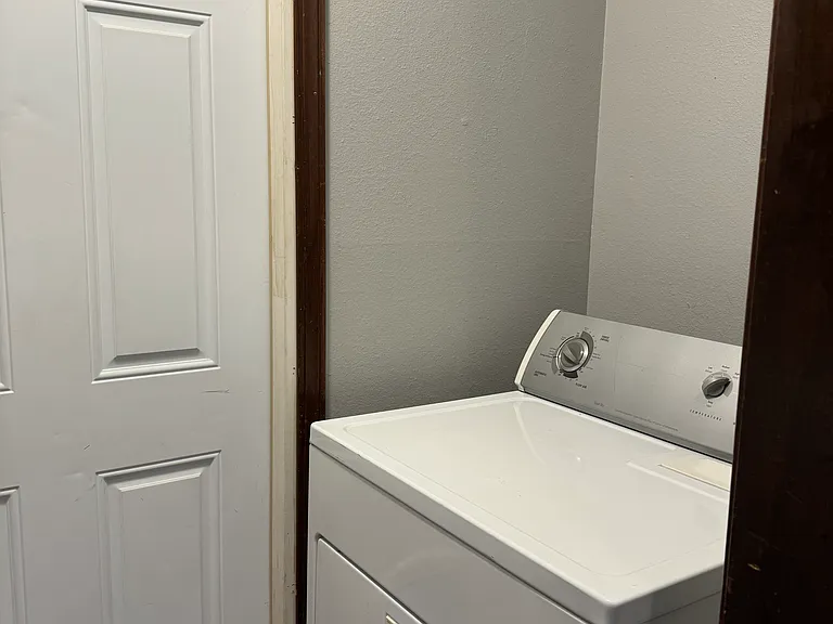 13908 Jeffery Dr — Photo 26