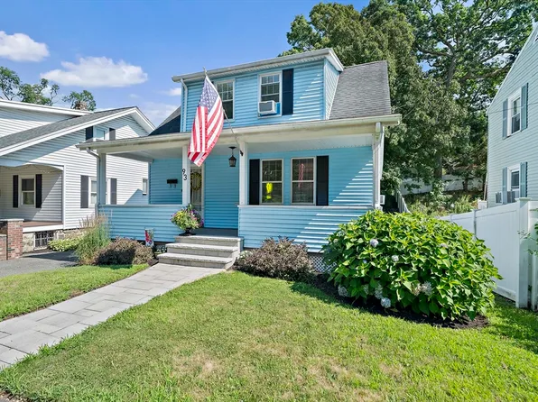 93 Elm St, Medford, MA 02155