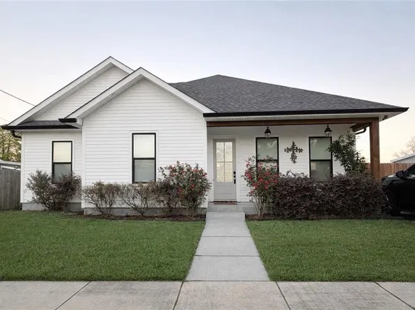 2408 Lloyds Ave, Chalmette, LA 70043