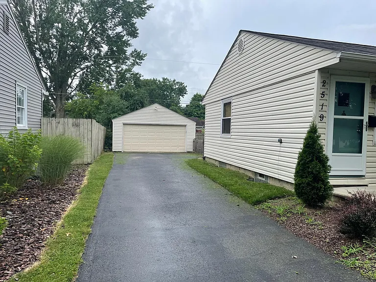 2519 Cranford Rd — Photo 39