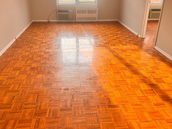 2nd image of 4430 Douglaston Pkwy #7AA
