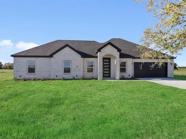 497 Private Road 7413, Wills Pt, TX 75169