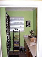 3rd image of 592 Creekside Dr