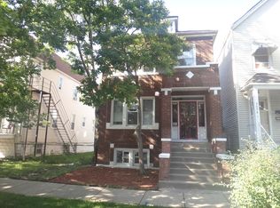 5060 W 32nd St, Cicero, IL 60804