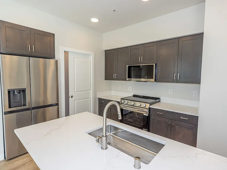 1901 E 11th St #102 — Photo 1