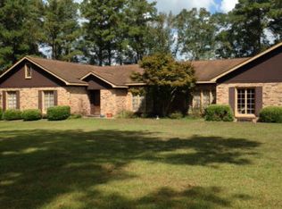 13 Tallahoma Dr W, Laurel, MS 39440