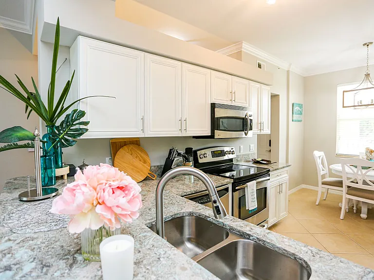 10275 Heritage Bay Blvd #724 — Photo 5