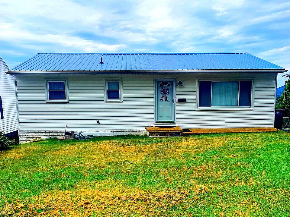 1st image of 230 Edward St