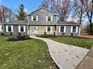34 Chadbourne Dr, Hudson, OH 44236