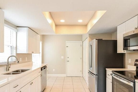 4th image of 102431 Comfort Cir