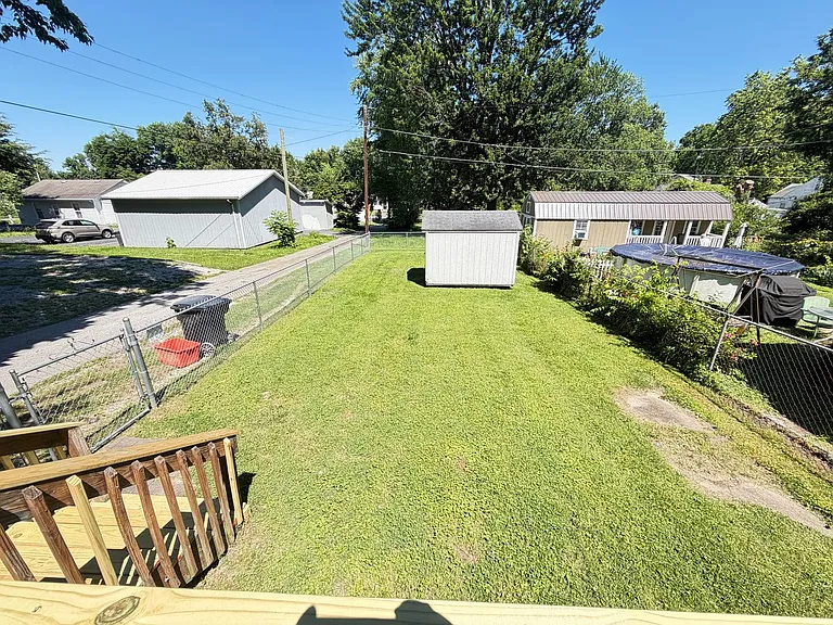 4111 Locust Ave — Photo 12