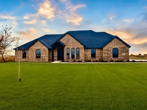 1165 Deerfield Dr, Wills Point, TX 75169