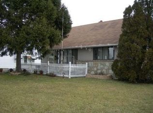 9225 Academy Rd, Philadelphia, PA 19114