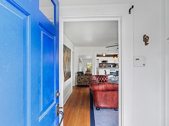 4th image of 49 Clemson St