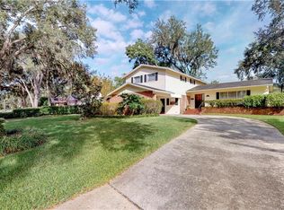 332 Fern Cliff Ave, Temple Terrace, FL 33617